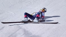 Lindsey Vonn undergoes surgery for leg fracture after hard crash during Olympic run