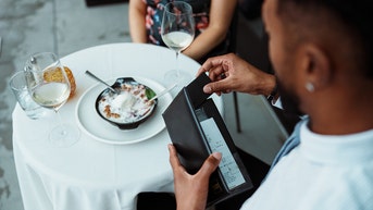 America’s biggest tippers revealed: The 5 most and least 'generous' states - Fox News