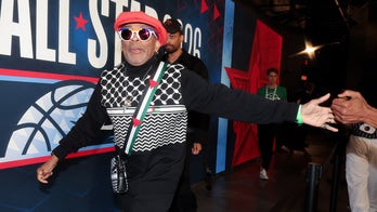 Spike Lee wears pro-Palestinian outfit to NBA All-Star Game with Israeli-born player competing
