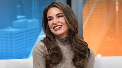 Jessie James Decker dishes on how she won over husband in one weekend - Fox News