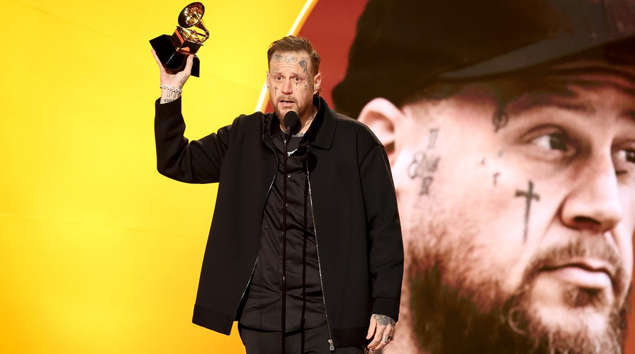 Fox News Flash top entertainment headlines of Feb. 2