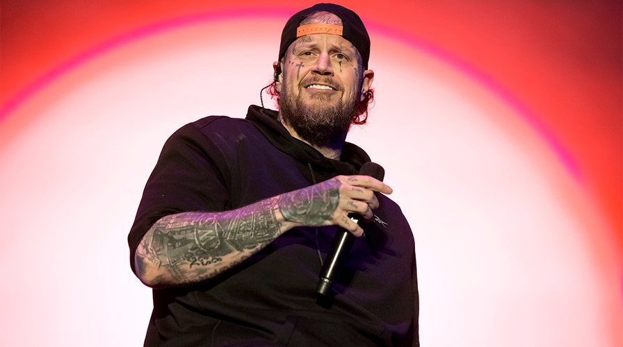 Jelly Roll nos cuenta cómo la comunidad de la música country le ha cambiado la vida