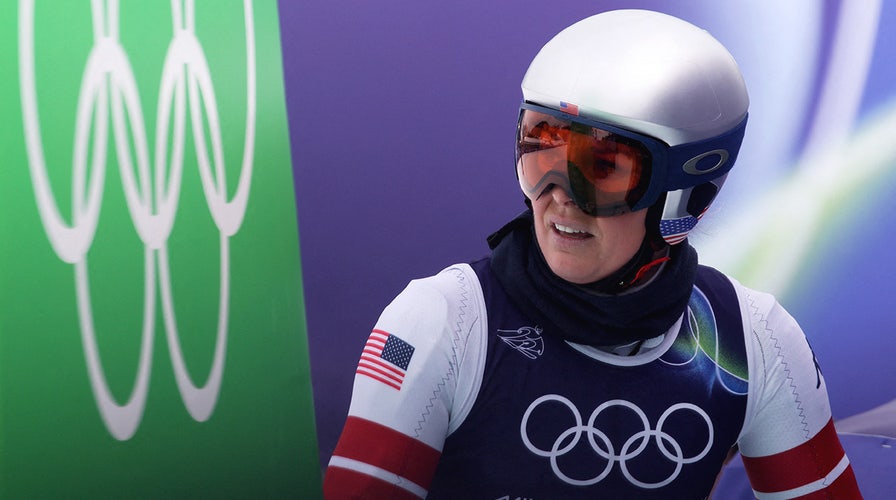 Lindsey Vonn in stable condition after being airlifted from Olympic crash