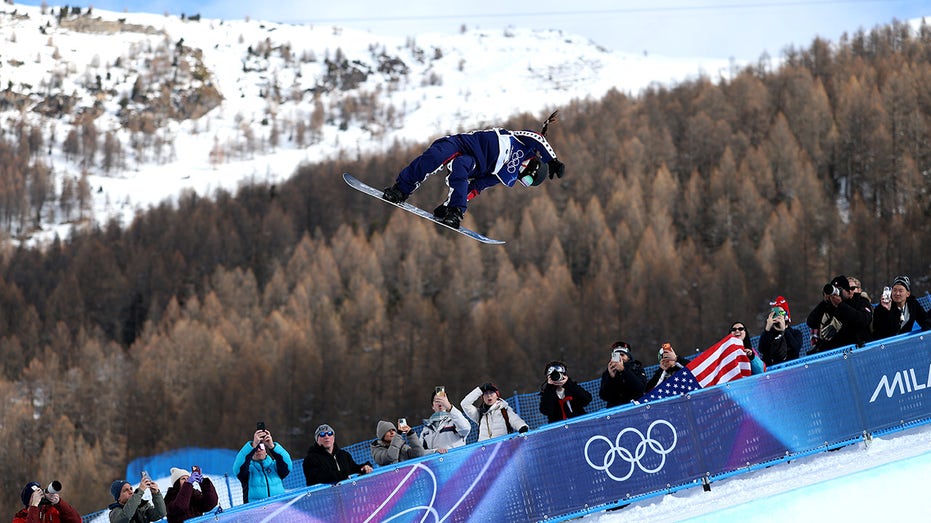 NFL star Myles Garrett turns photographer for girlfriend Chloe Kim's historic Olympic quest