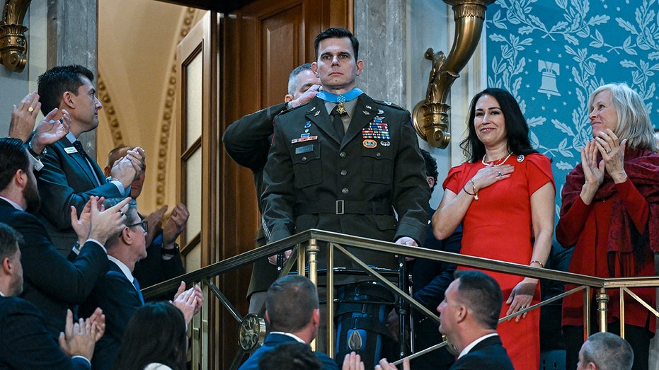 Trump awards back-to-back Medals of Honor during State of the Union address