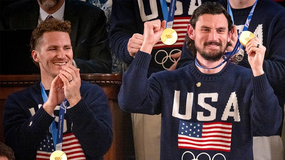 Canadian writer mocks Team USA hockey heroes as ‘monkeys’ in a ‘zoo’ for attending State of the Union