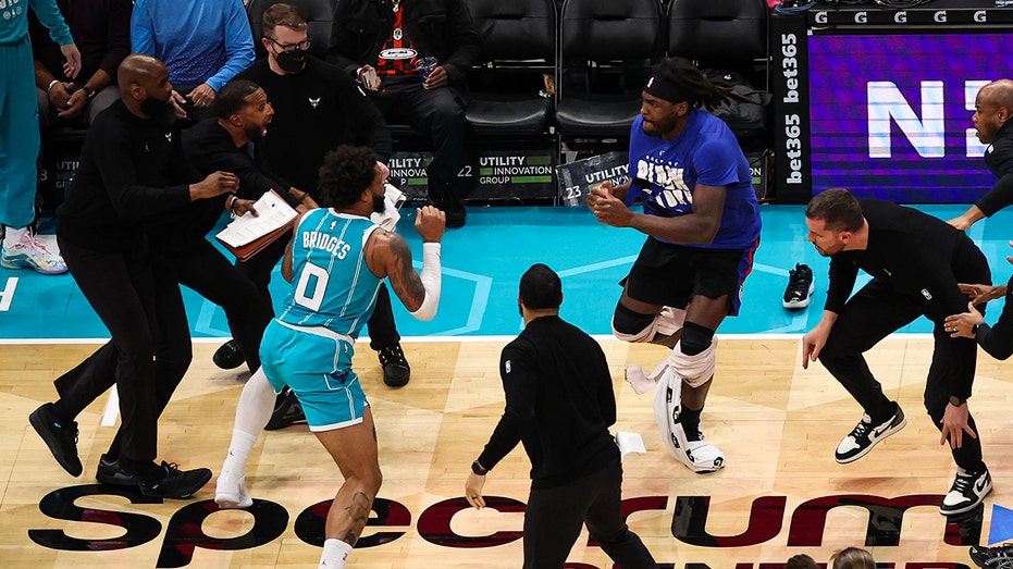 Isaiah Stewart suspended 7 games, other players disciplined after Pistons-Hornets brawl