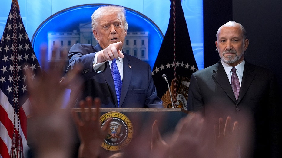 Trump raises global tariff to 15%