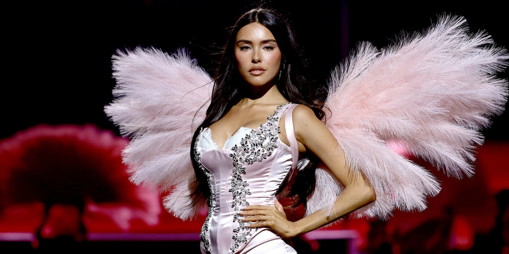 Chargers' Justin Herbert says Madison Beer 'changed my life forever' in  birthday tribute: Who is the pop star?