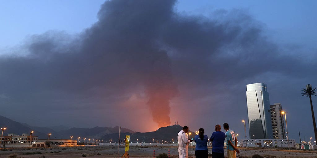 Gulf States Refrain from Joining Iran Conflict Amid Attacks