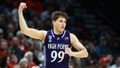 High Point stuns Wisconsin in the first upset of March Madness with thrilling finish - Fox News