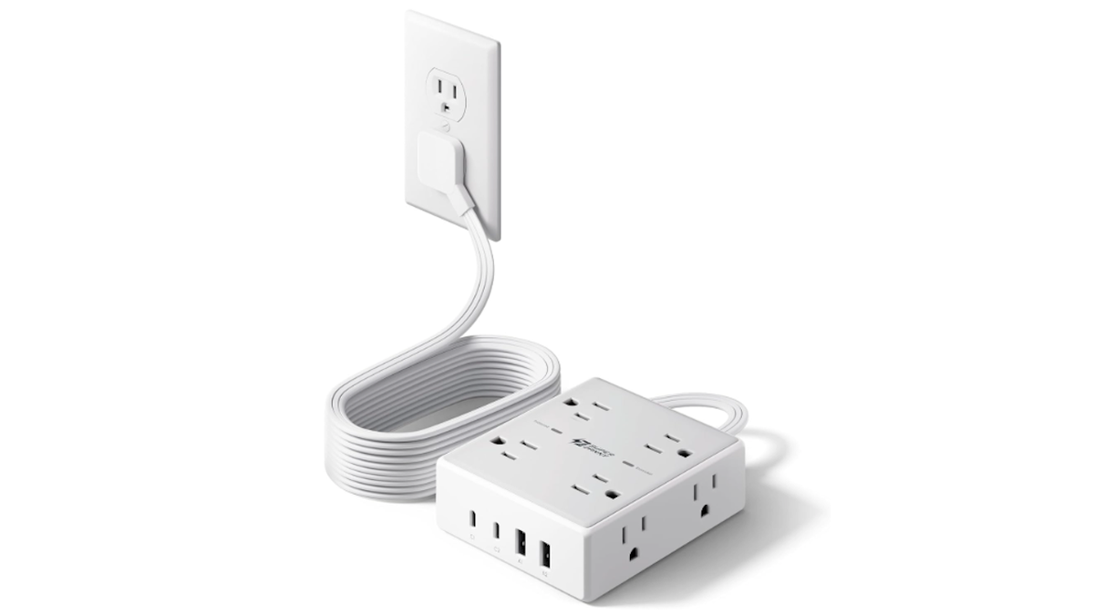 A long 10-foot cord makes accessing plug points stress-free.