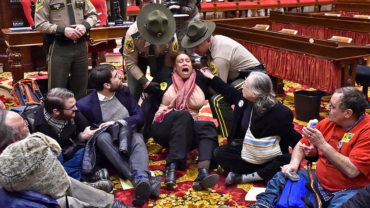 Vermont Statehouse protesters arrested in 2015