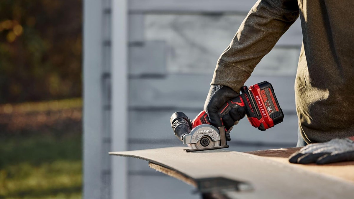 This compact tool cuts wood, metal and more. 