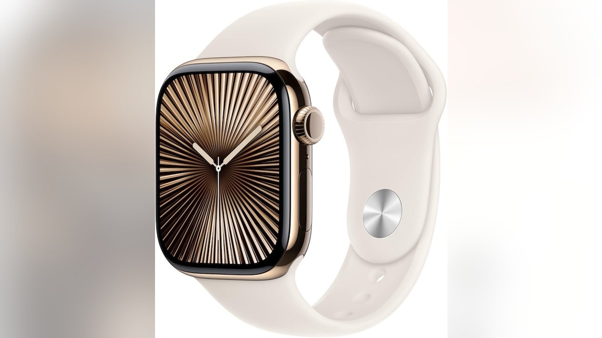 This Apple Watch comes with smart features.