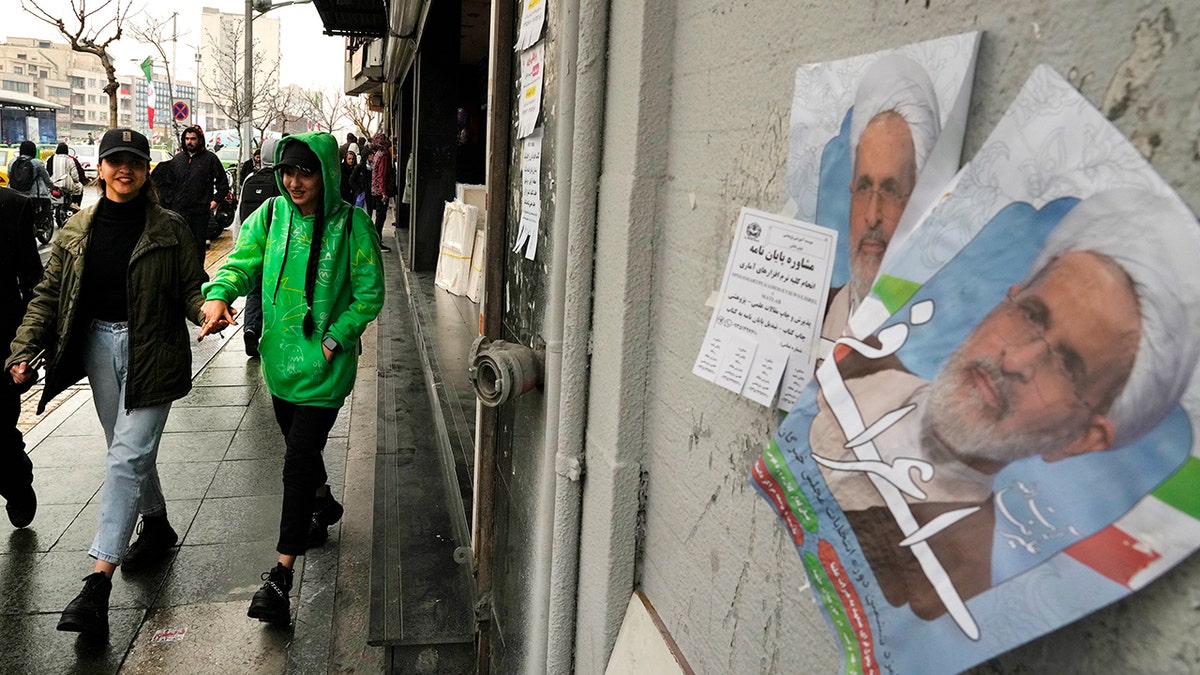 Poster shows Ayatollah Alireza Arafi