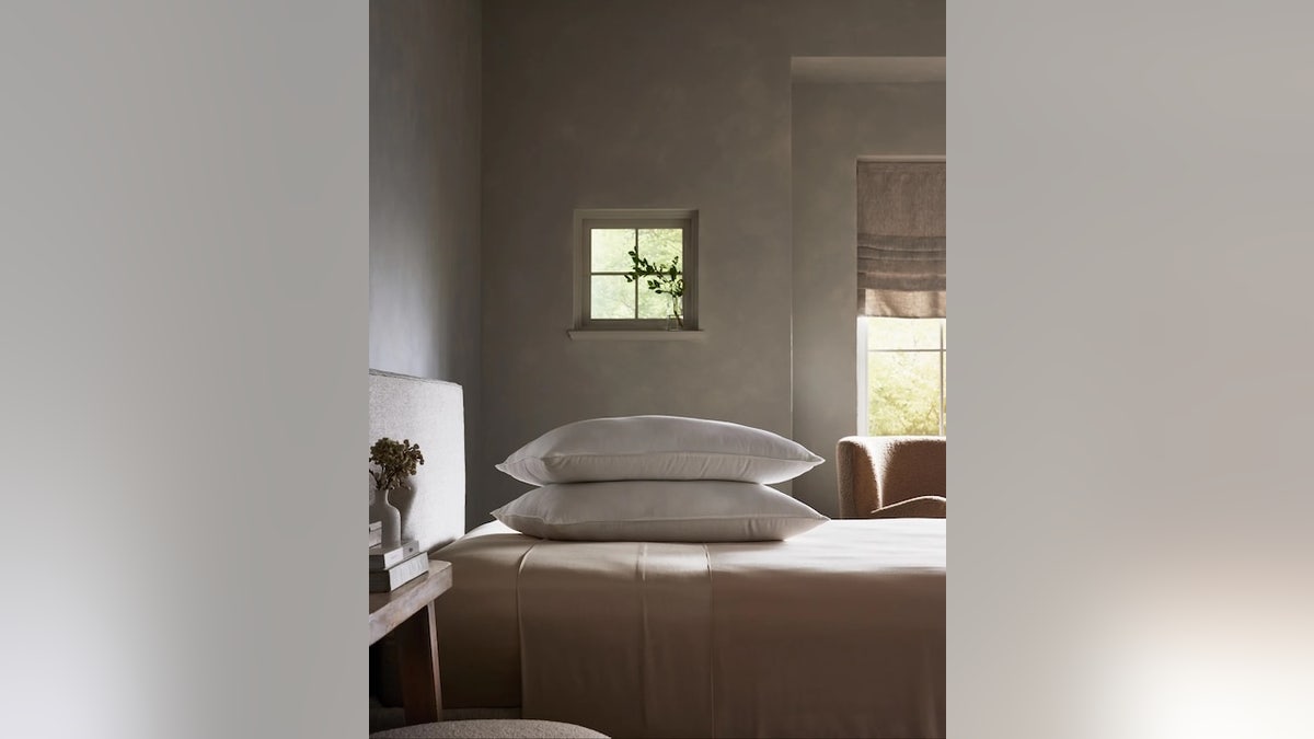 The alternative filling still has a fuzzy texture.