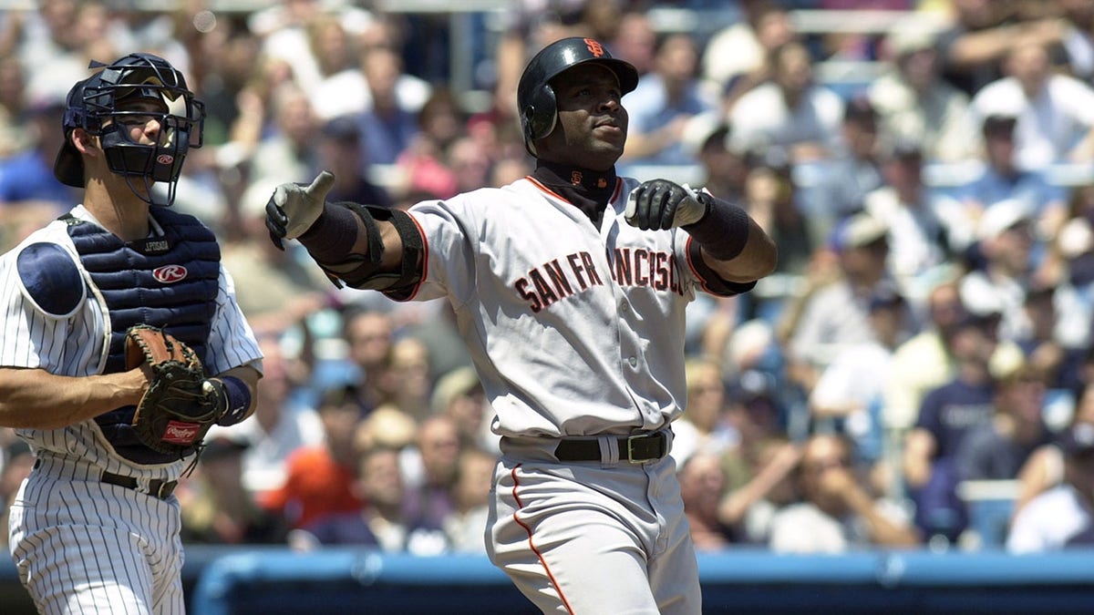 Barry Bonds home run