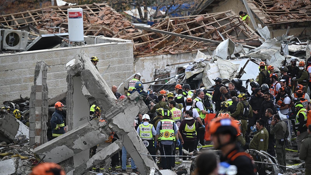 Building takes direct hit in Beit Shemesh