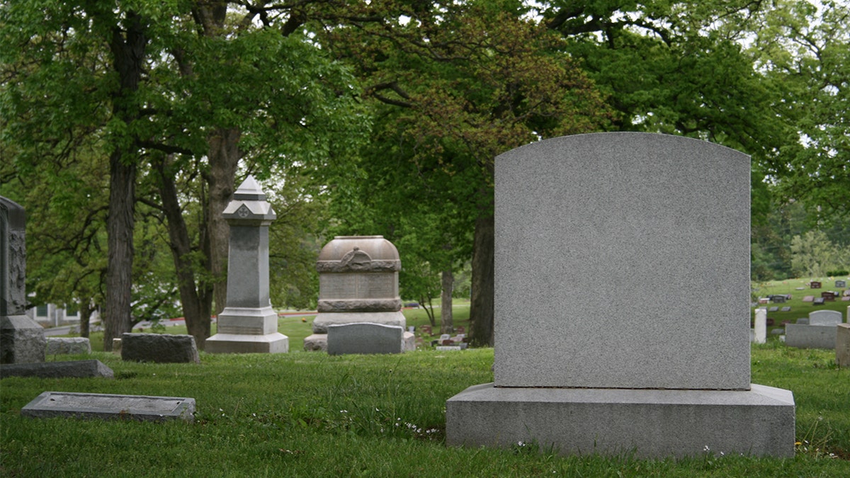 cemetery-closeup