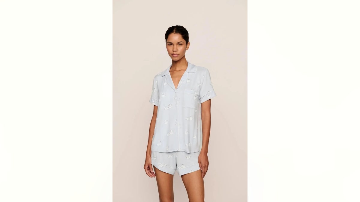 The airy fabric keeps hot sleepers comfortable.