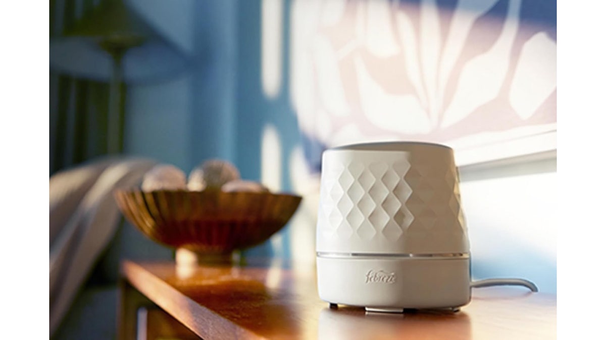 Continuous freshness, one plug at a time.