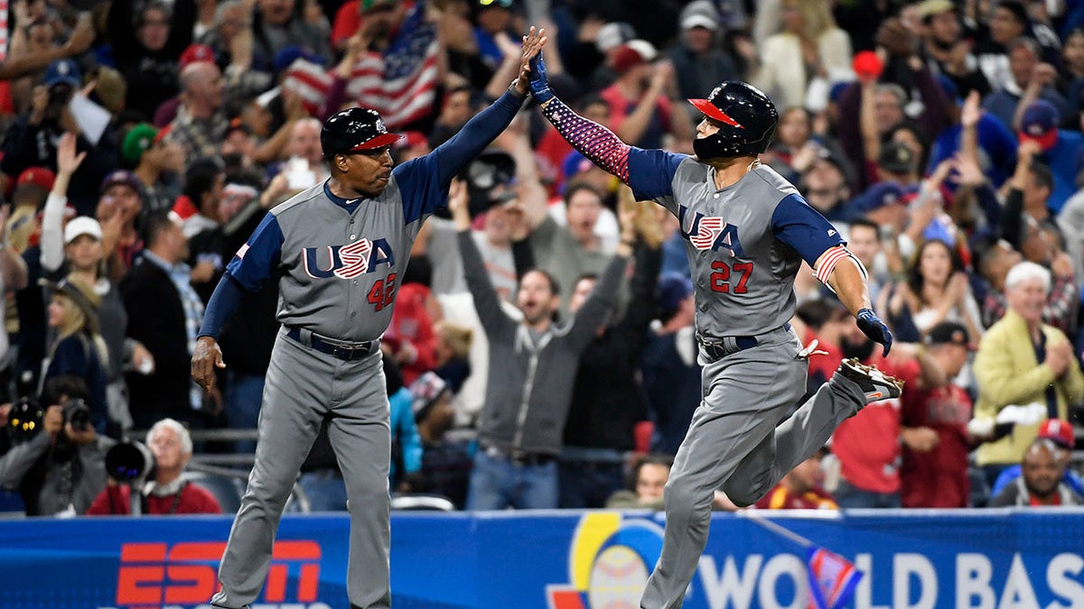Giancarlo Stanton celebrates home run