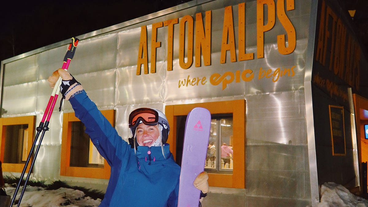 Grace Donner - Skin and Gen Z Infuencer