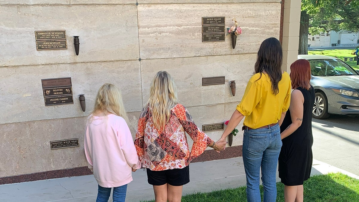 Heather O'Rourke's loved ones visiting her final resting place.