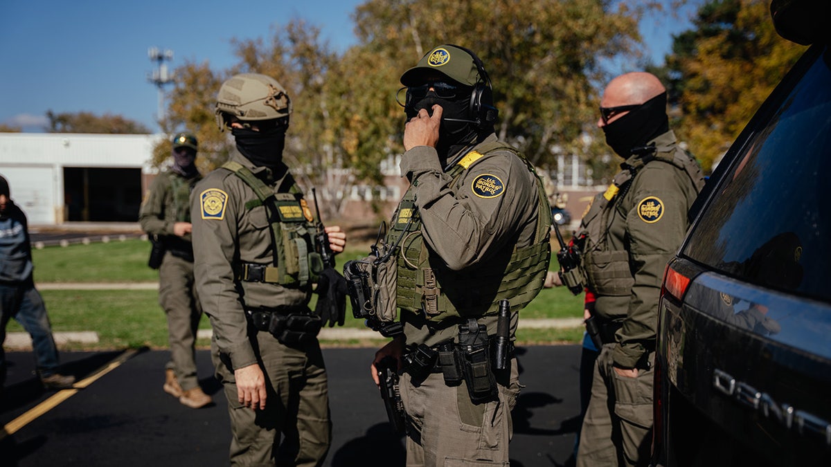 Agente da Patrulha de Fronteira de Illinois