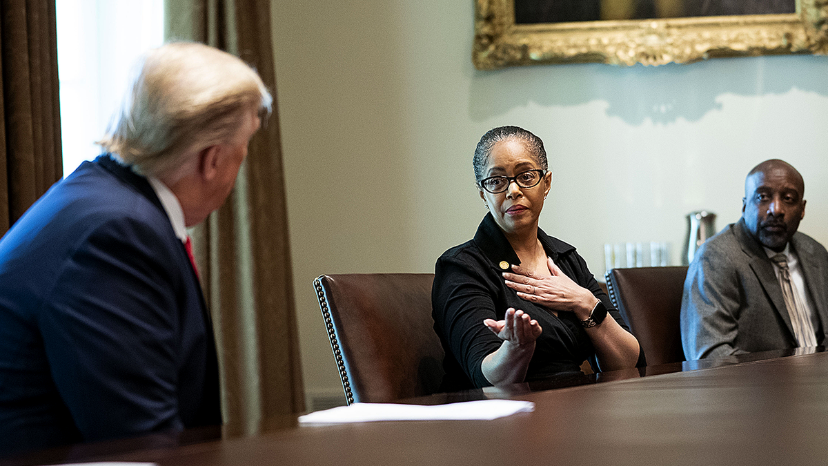 Karen Whitsett talking to Trump in 2020 at White House.