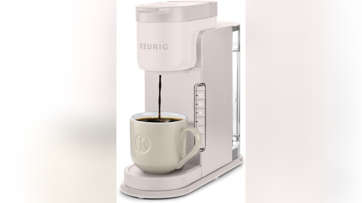 Brew three different coffee sizes.