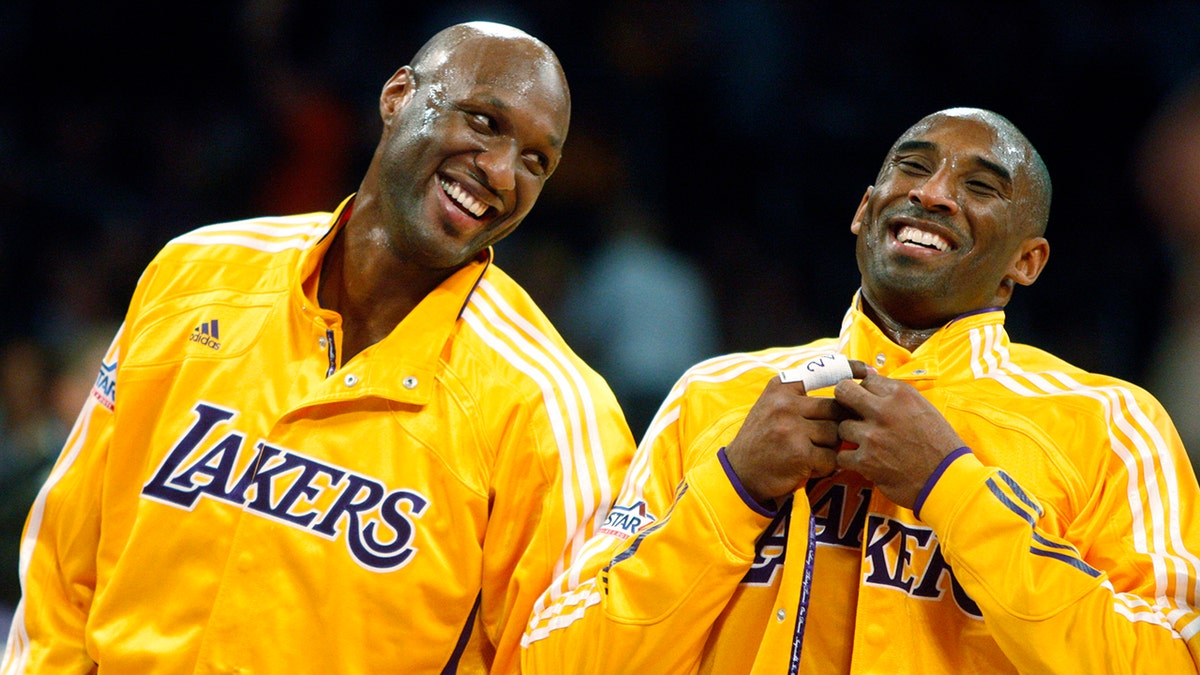 Lamar Odom e Kobe Bryant riem