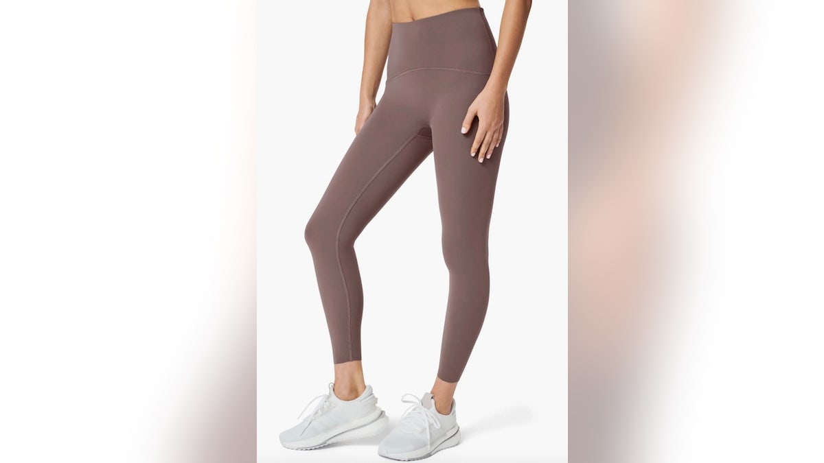 Get breathable comfort and supportive compression with these leggings.