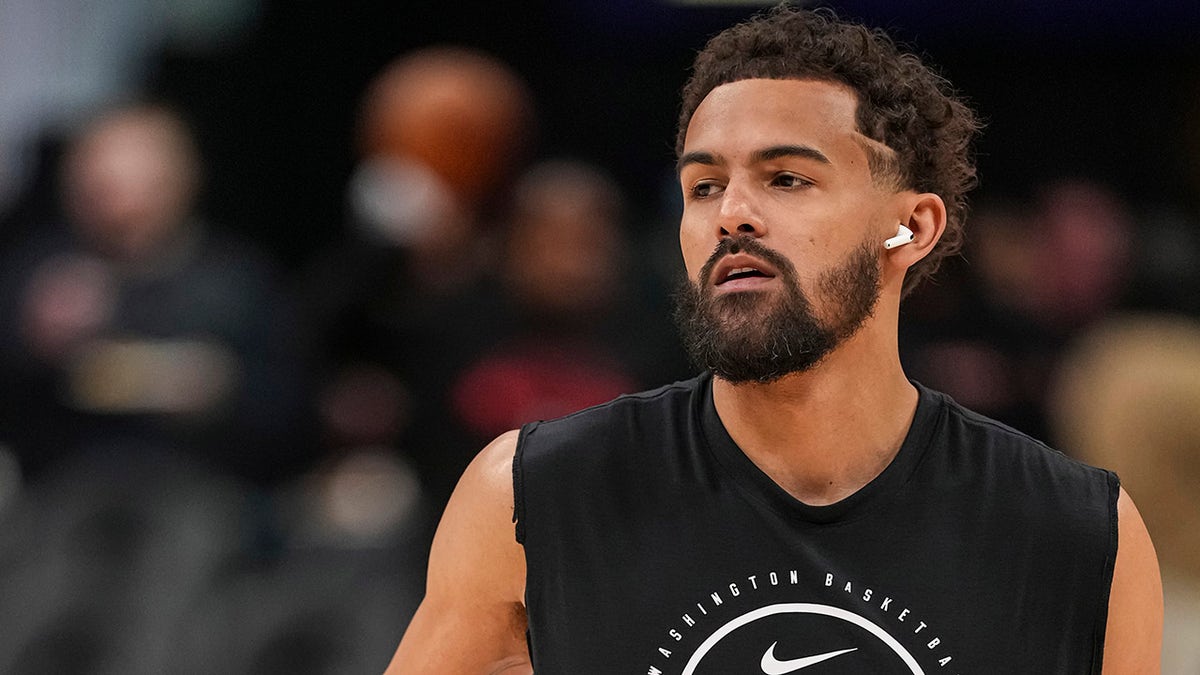 Trae Young shoots around