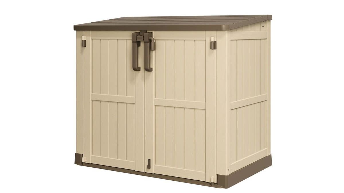 This versatile outdoor storage shed is made from weatherproof, UV-resistant materials.