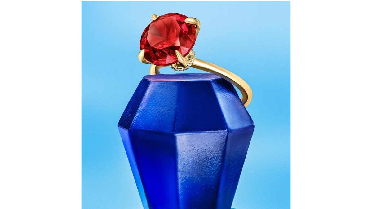 A grown-up take on a Ring Pop.