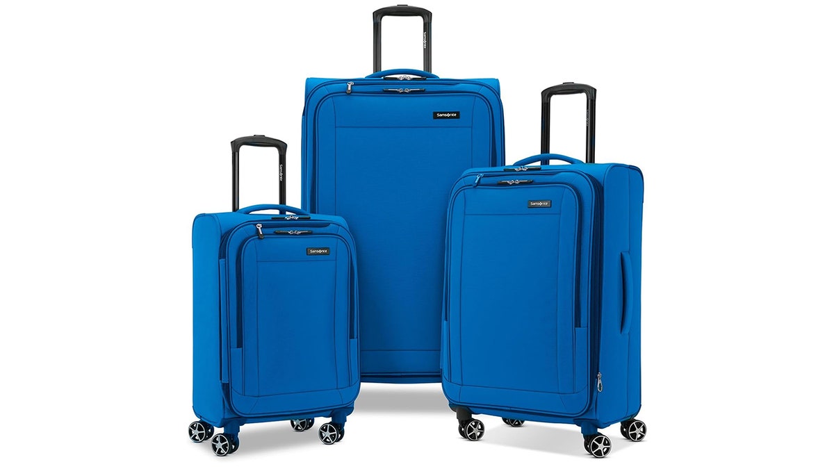 This set is designed with expandable zippers and plenty of exterior pockets. 