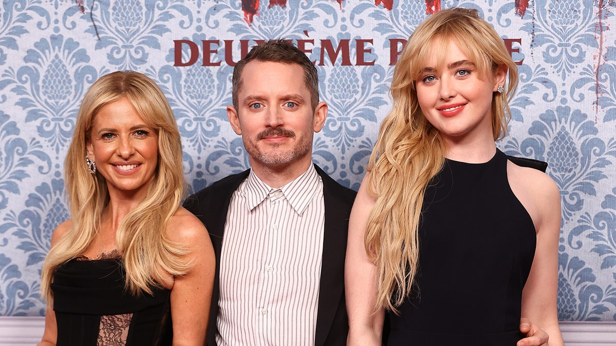 Sarah Michelle Gellar, Elijah Wood, Kathryn Wood