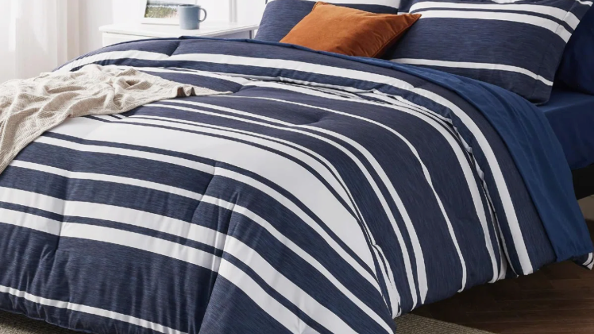 This seven-piece comforter set comes with sheets.