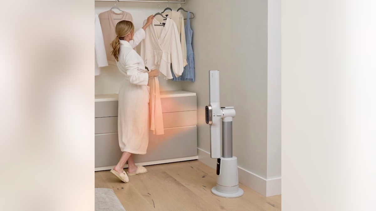 Choose from 10 cooling and noise settings.