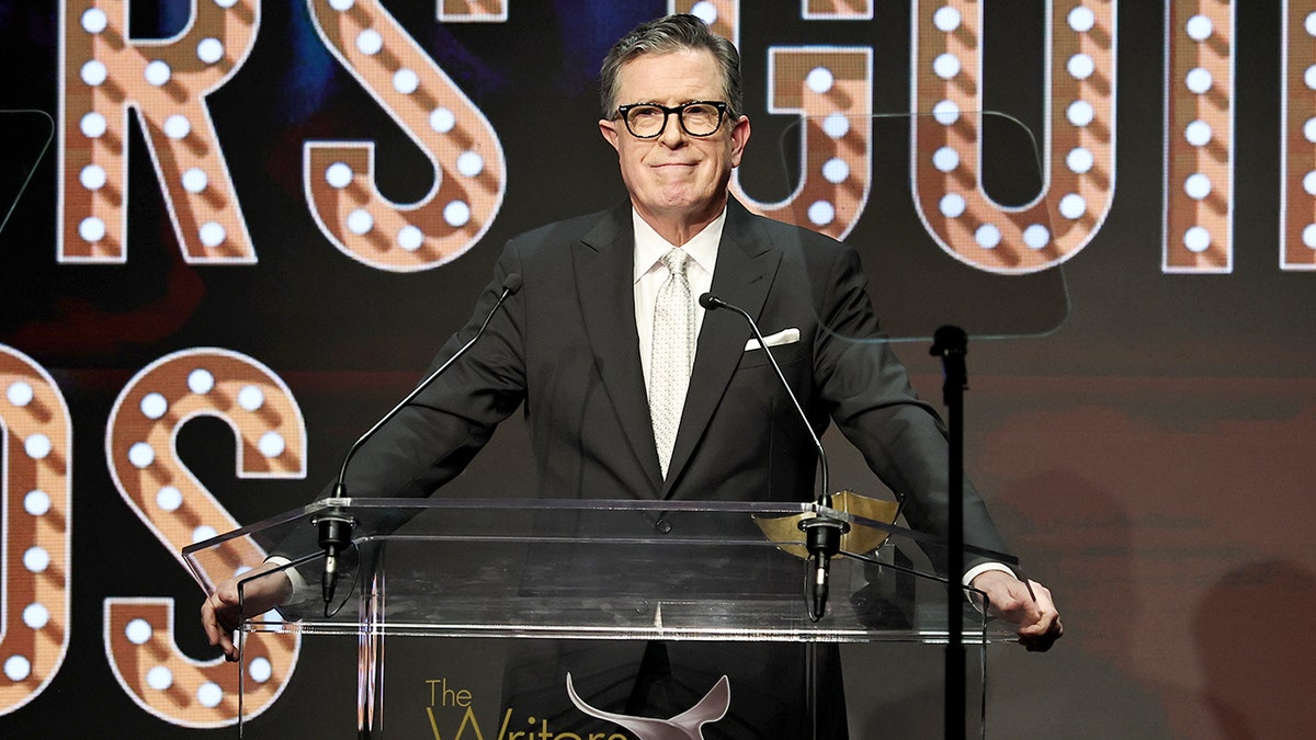 Stephen Colbert ai Writers Guild Awards 2026