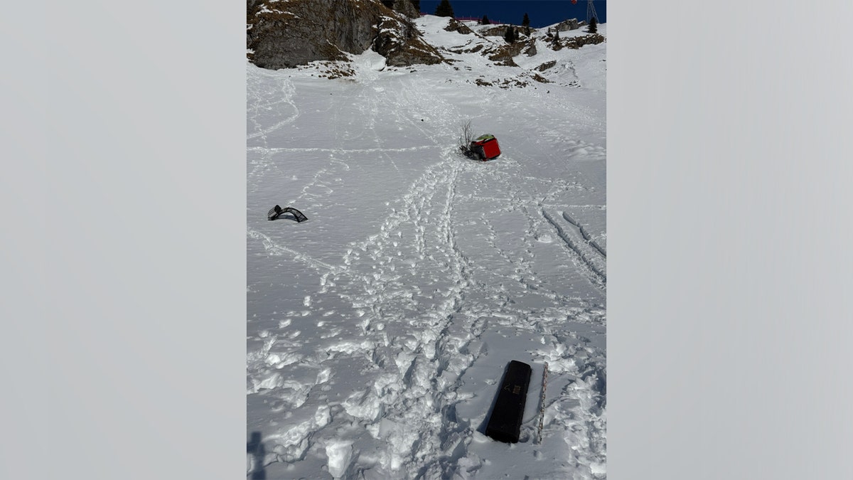 Visão geral de uma gôndola que caiu