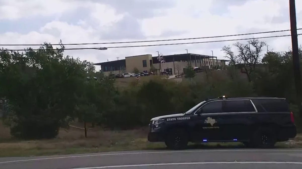 A sheriff's vehicle on the street