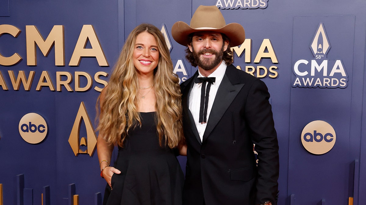 Thomas Rhett and Lauren Akins at the CMAs