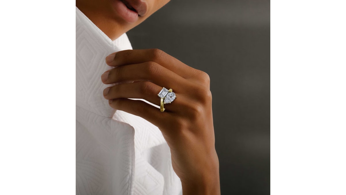 This diamond ring makes a statement.