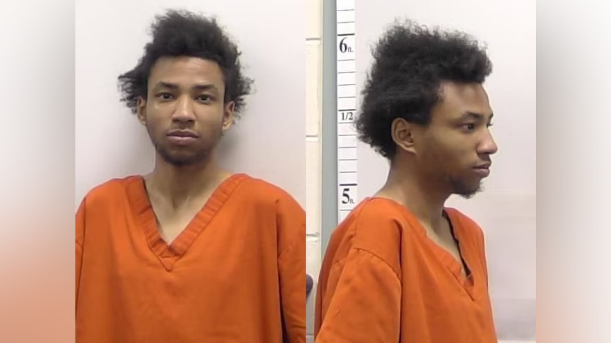 Booking photo of Tydarius Wingfield