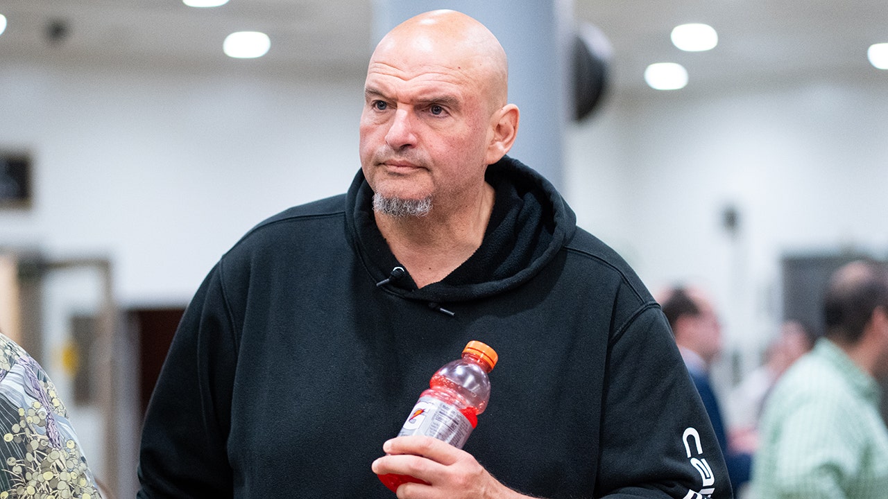 Fetterman not a fan of AI moratorium being pushed by Ocasio-Cortez, Sanders