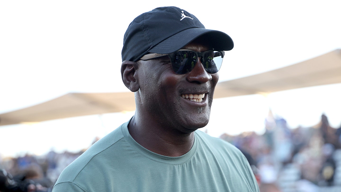 NBA legend Michael Jordan explains being 'cursed' by competition: 'Keeps me young'