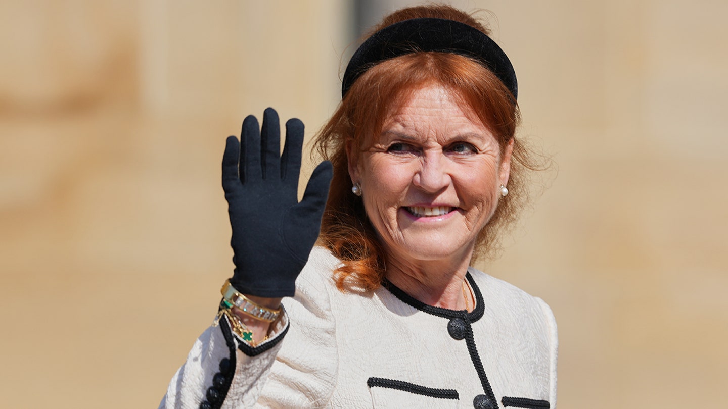 Sarah Ferguson is a ‘loose cannon’ who ‘knows where the bodies are buried,’ royal experts warn